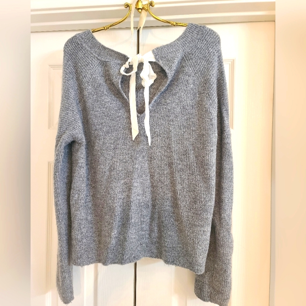 Abercrombie and Fitch Bow Back Sweater